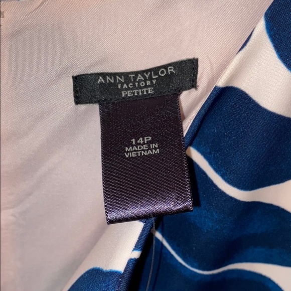 Ann Taylor Dress - Picture 3 of 3